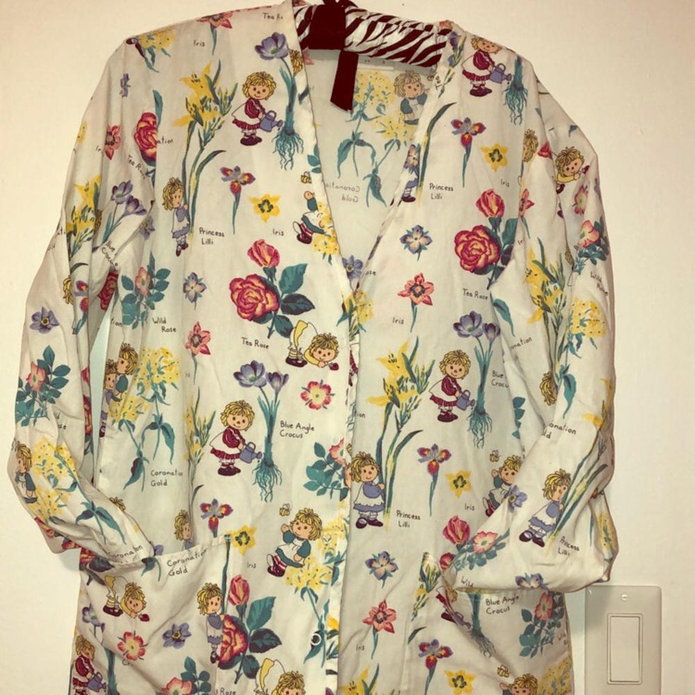 Scrub sweater